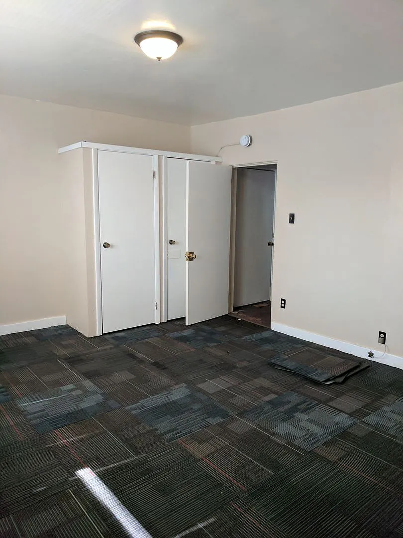 3329 WARD ST — Photo 4
