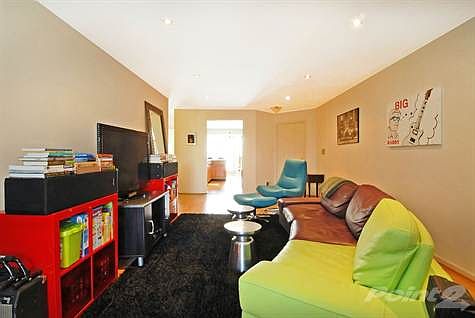 living room to kitchen