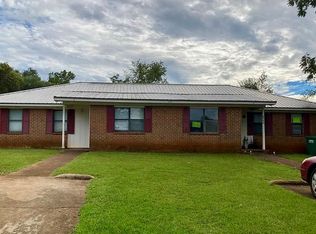 415 Station Crossing Drive, Albany, GA 31721