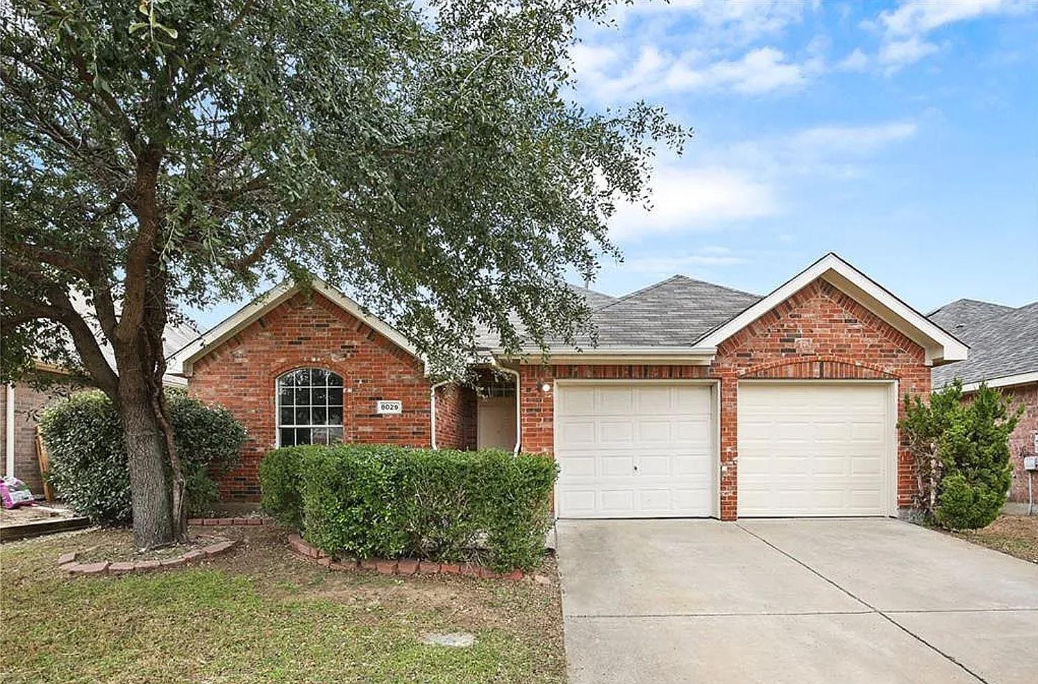 8029 Buffalo Bend Ct, Fort Worth, TX 76137 | Zillow