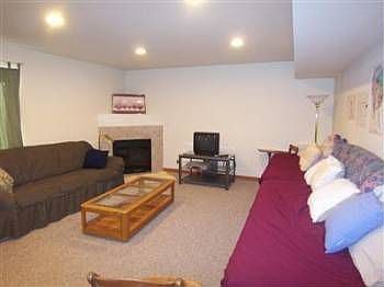 5th image of 6464 SE Skycrest Ln