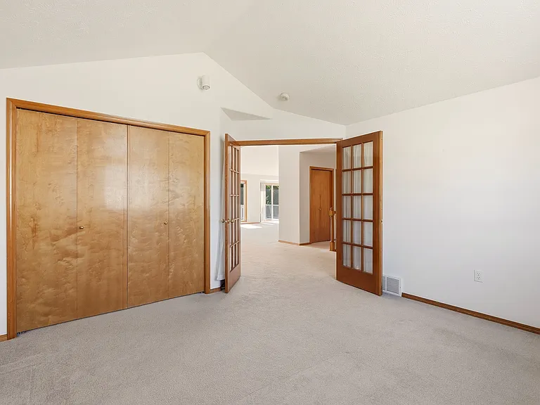 8823 N Pamela St — Photo 16