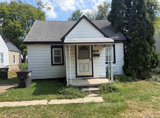 6059 Hazel St, Taylor, MI 48180