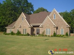 1500 Stone Gate Dr, Hernando, MS 38632