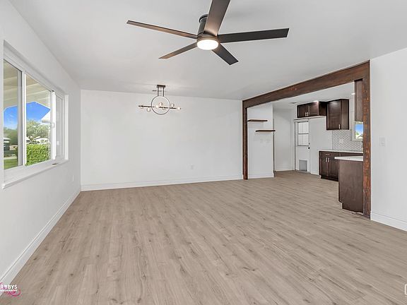 3rd image of 6104 Bel Aire Way