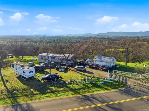 13957 Gas Point Rd, Igo, CA 96047