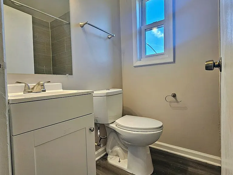 Wildwood Gardens Apartments — Photo 20