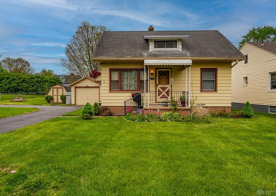 1st image of 49 Winnet Dr
