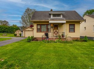 49 Winnet Dr, Dayton, OH 45415