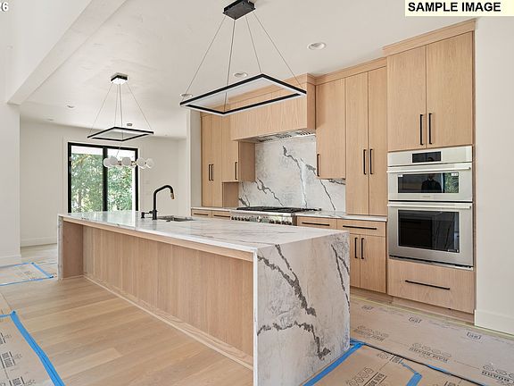 5th image of 12162 NW Stewartridge Ln