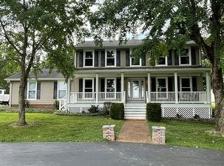 554 Douglas Bend Rd, Gallatin, TN 37066