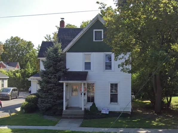 12 North St, Geneseo, NY 14454