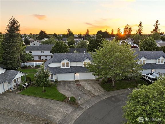 2nd image of 1608 SE 173rd Avenue