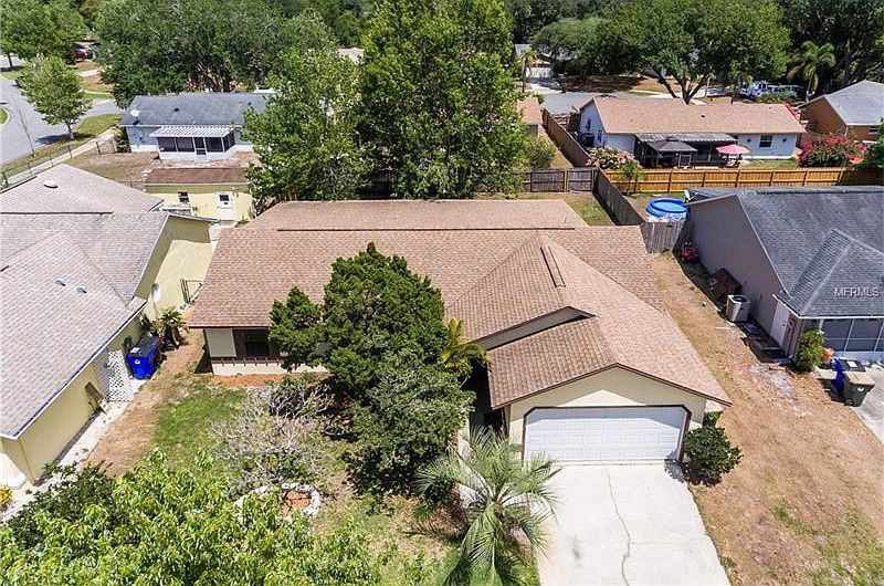 1st image of 207 Flagler Ct
