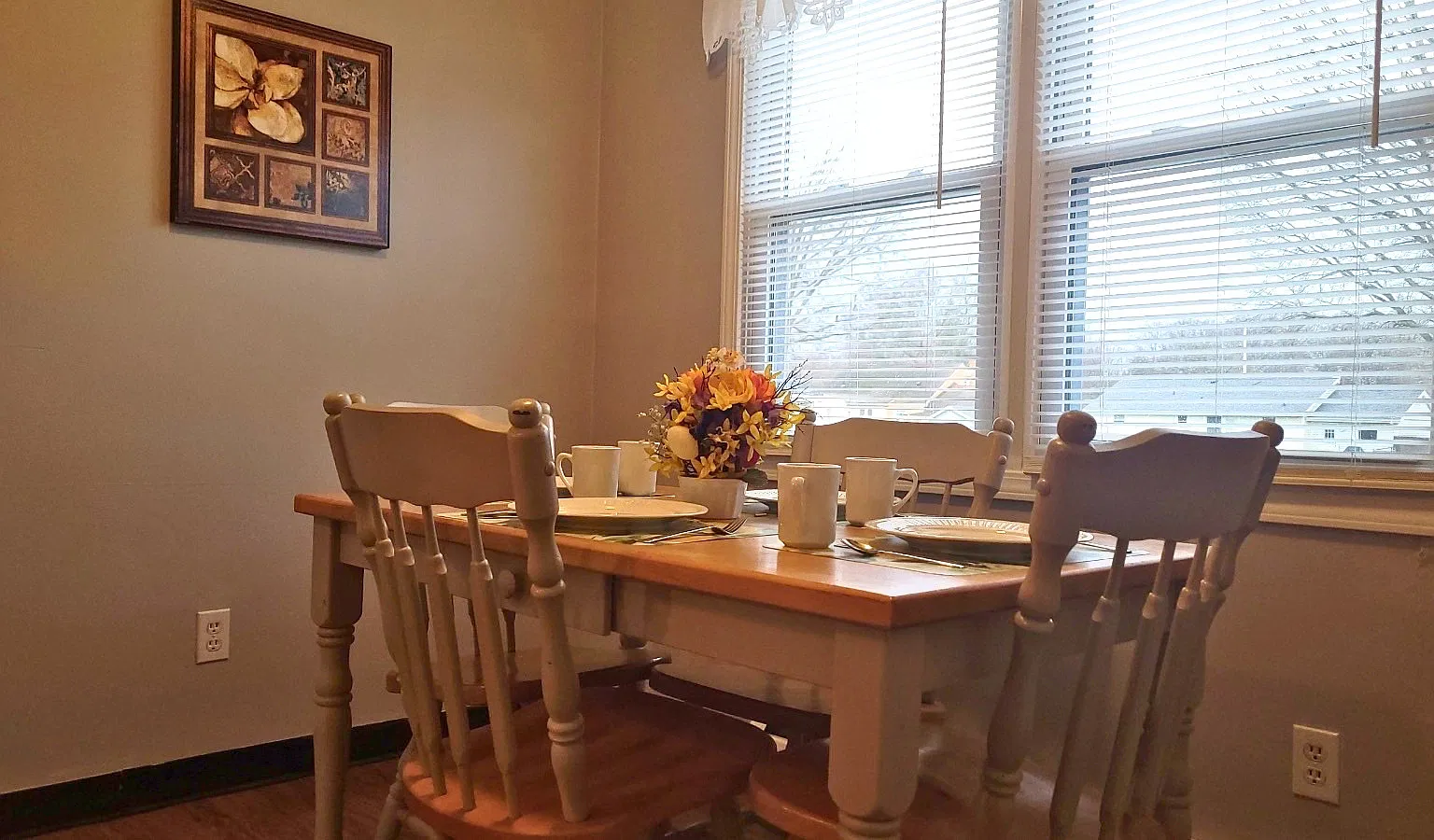 2 bed, 600 sqft, $1,050 — Photo 4