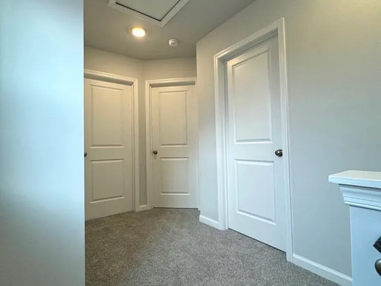 525 Dock St — Photo 10