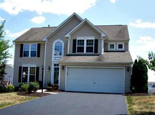 5119 Forest Ridge Dr, Mc Donald, PA 15057