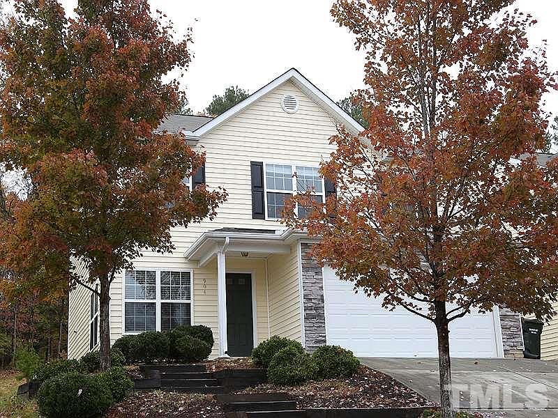 1st image of 904 Woodside Park Ln