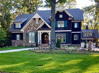 2820 Wintergreen Dr, Charlotte, NC 28211