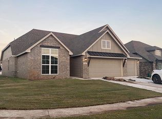 12407 S Oxford Ave E, Bixby, OK 74008