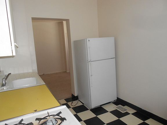 4th image of 79 W 5th Ave APT 2A