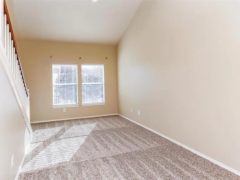 730 Redwing Place Dr — Photo 13