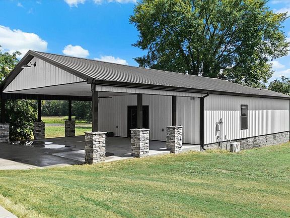 5th image of 306 Hibernia Rd