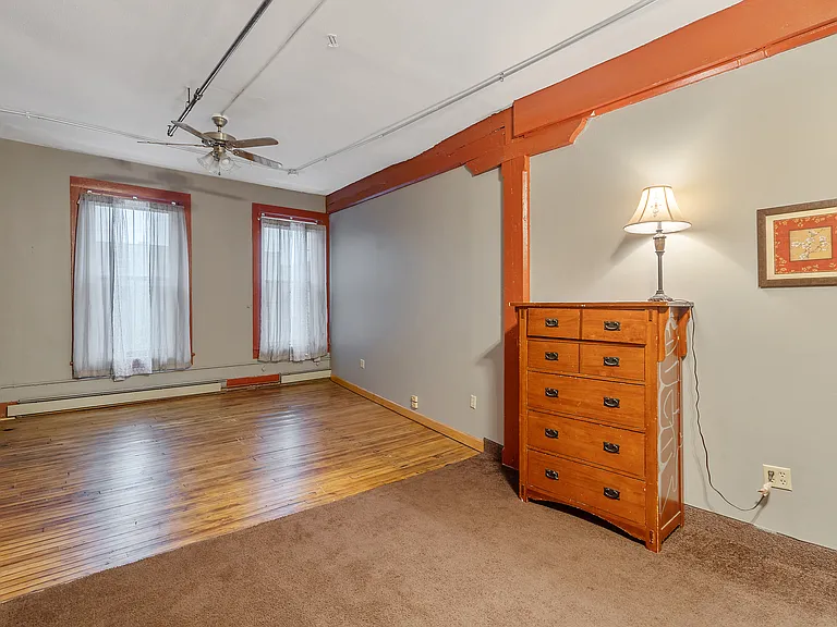 307-13 S Clinton St S #300 — Photo 13