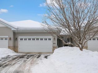 9216 Archer Ln N, Maple Grove, MN 55311