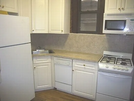 Rented by Mark David | media 9