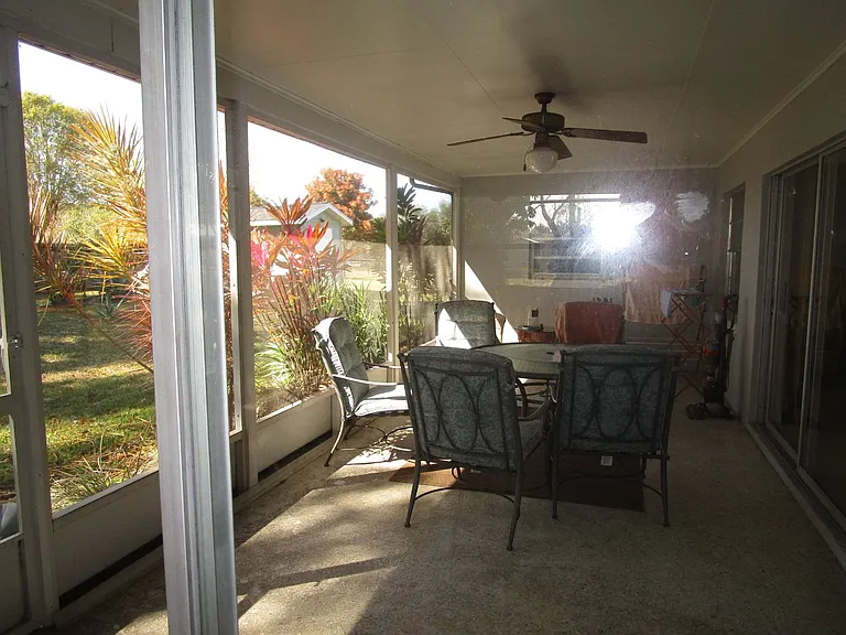 2641 Greenacre Dr — Photo 11
