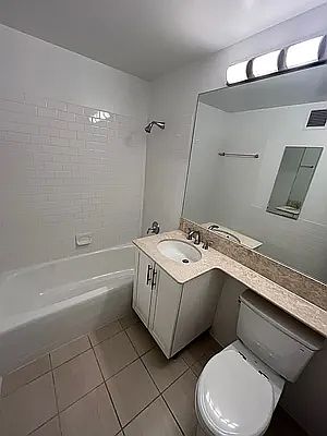 4th image of 556 3rd Ave APT 1805