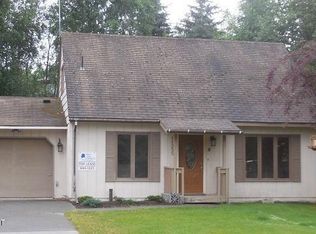 11295 Banff Cir, Eagle River, AK 99577