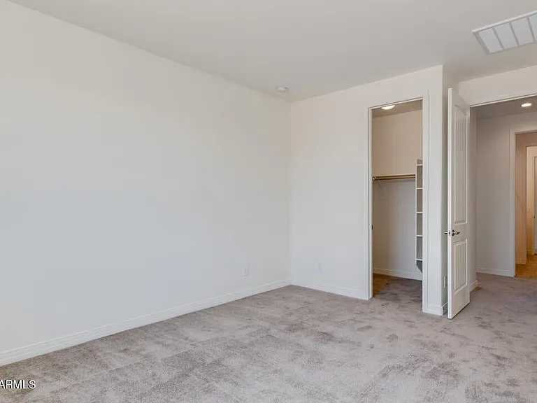 1674 N Hester Trl — Photo 6