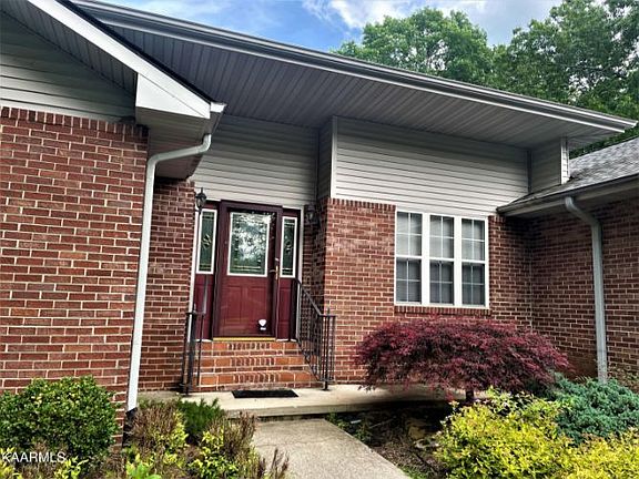 4th image of 5058 Atoka Ln