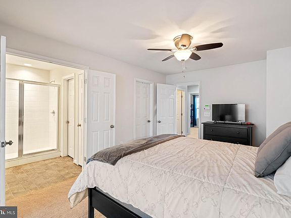 5th image of 107 Conestoga Ln