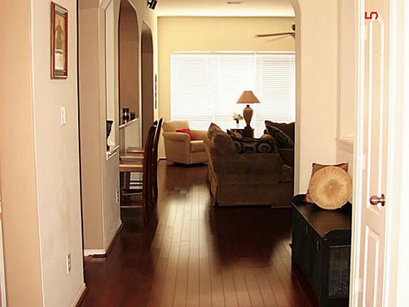 2nd image of 2209 Zavalla Dr