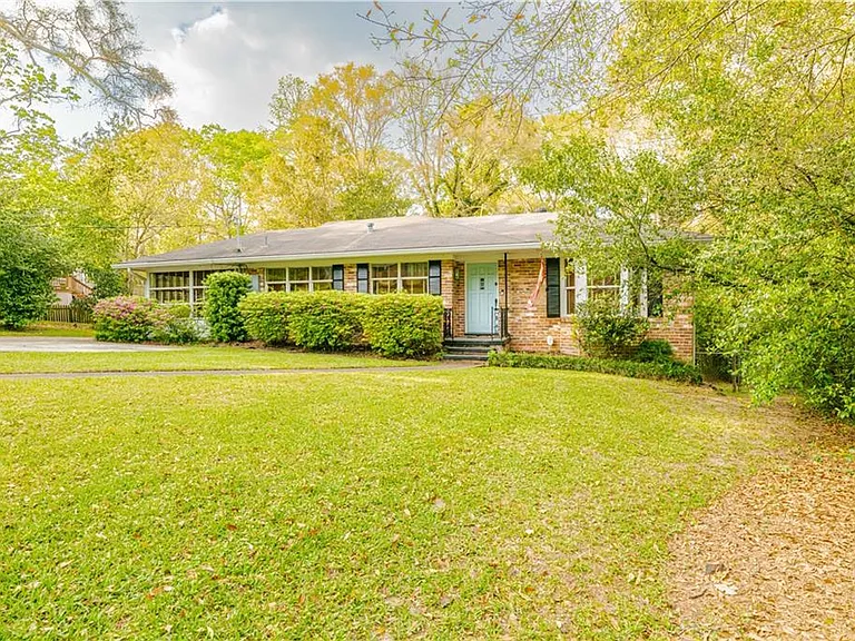 324 Dalewood Dr — Photo 32