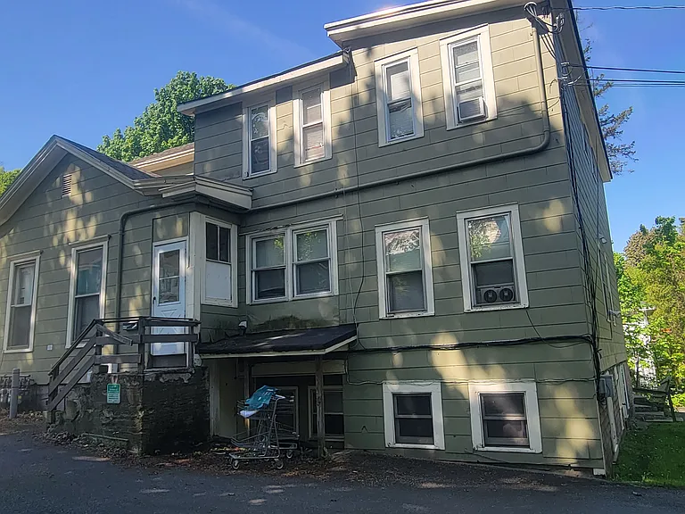 105 W Main St #2 — Photo 28