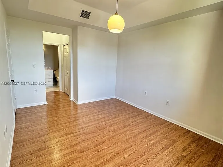 11002 NW 83rd St #213 — Photo 10
