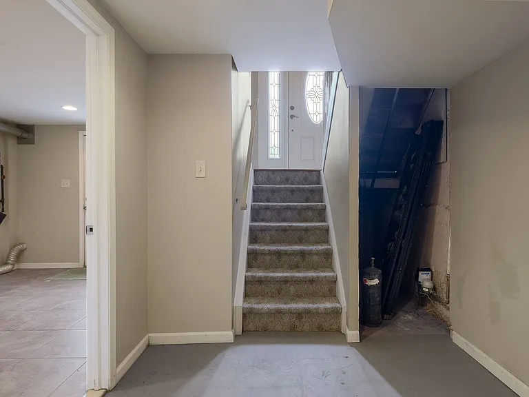 12010 Millbrook Rd — Photo 18