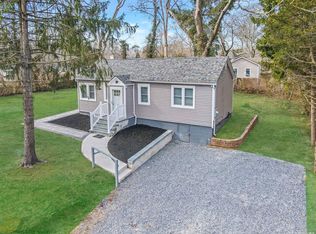 182 Orchid Dr, Mastic Beach, NY 11951