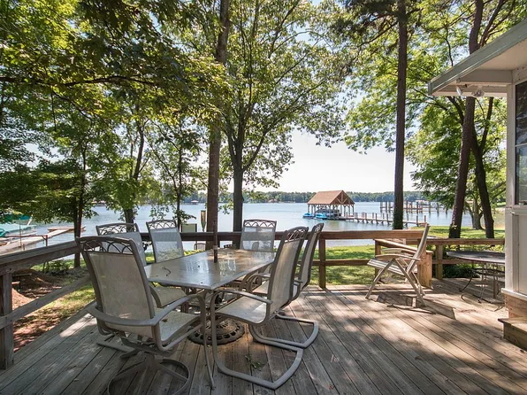 793 Kemp Rd, Mooresville, NC 28117