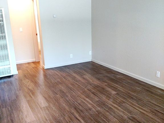 4th image of 1231 Warburton Ave APT 2