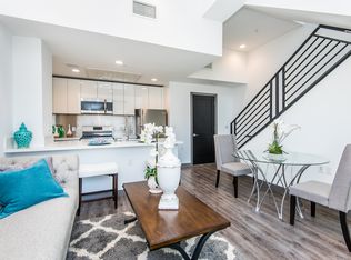 10746 Riverside Dr #7, North Hollywood, CA 91602