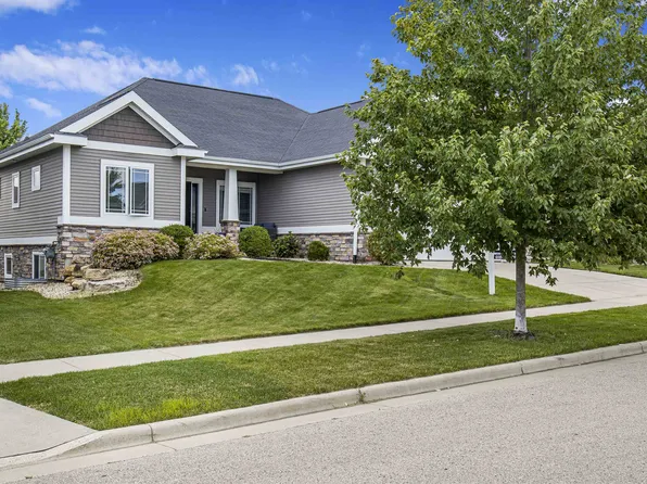 1009 Tara Ln, Waunakee, WI 53597