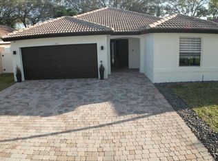 13816 SW 32nd St, Miramar, FL 33027