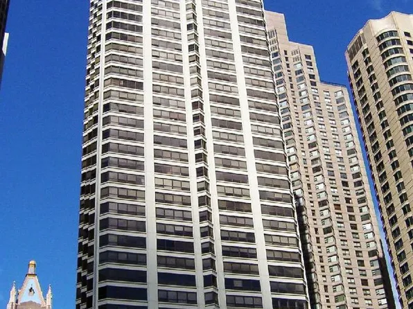 400 E Ohio St APT 3602, Chicago, IL 60611