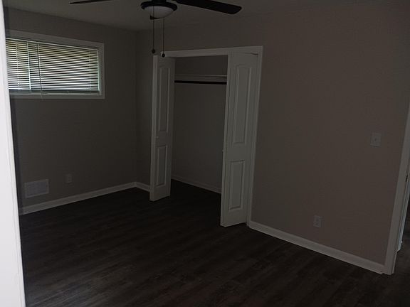 3rd image of 529 North Ave