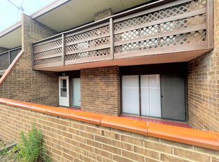 1312 Kenneth Cir, Elgin, IL 60120